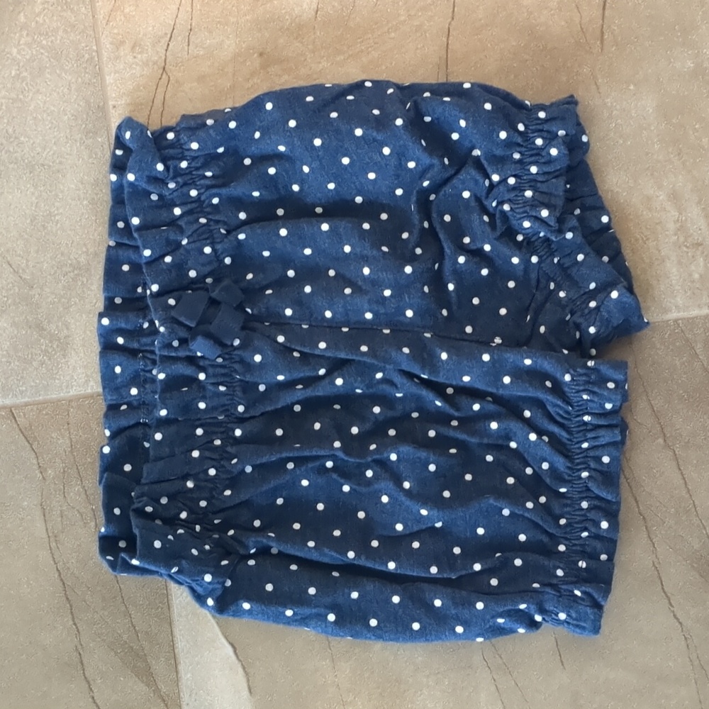 Baby Gap shorts 6-12 months